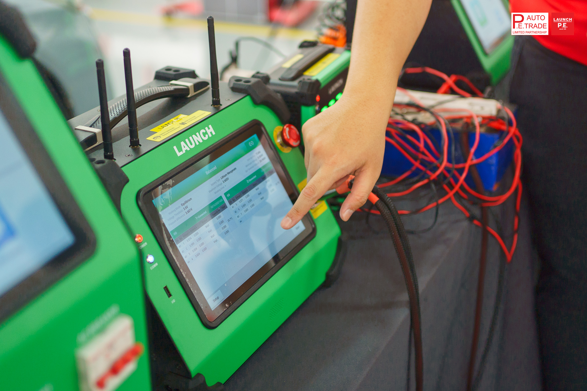 โซลูชั่นสำหรับรถยนต์ไฟฟ้า EV